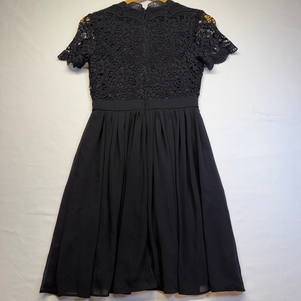 Lulus Black Lace Fit & Flare Cocktail Dress Scalloped V Neck Party XS - Picture 4 of 9